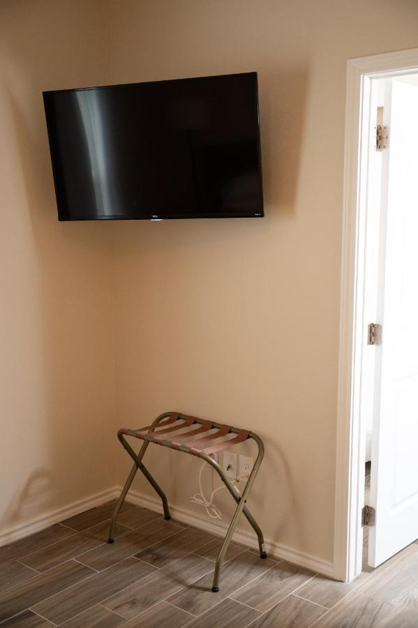 Fabulous King Size Bed In A Gated Neighborhood! Apartment Edinburg Exterior foto