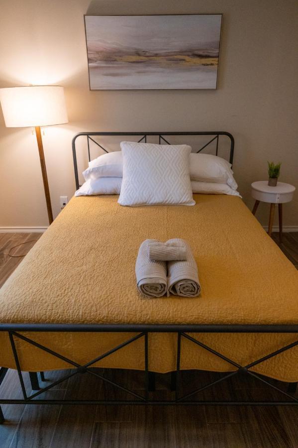 Fabulous King Size Bed In A Gated Neighborhood! Apartment Edinburg Exterior foto