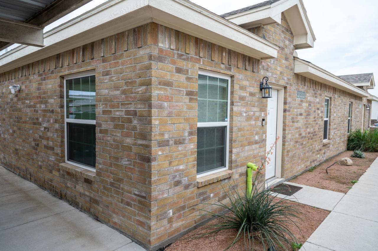 Fabulous King Size Bed In A Gated Neighborhood! Apartment Edinburg Exterior foto
